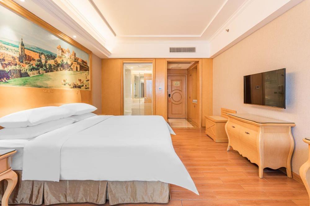 Vienna Hotel Foshan Airport エクステリア 写真