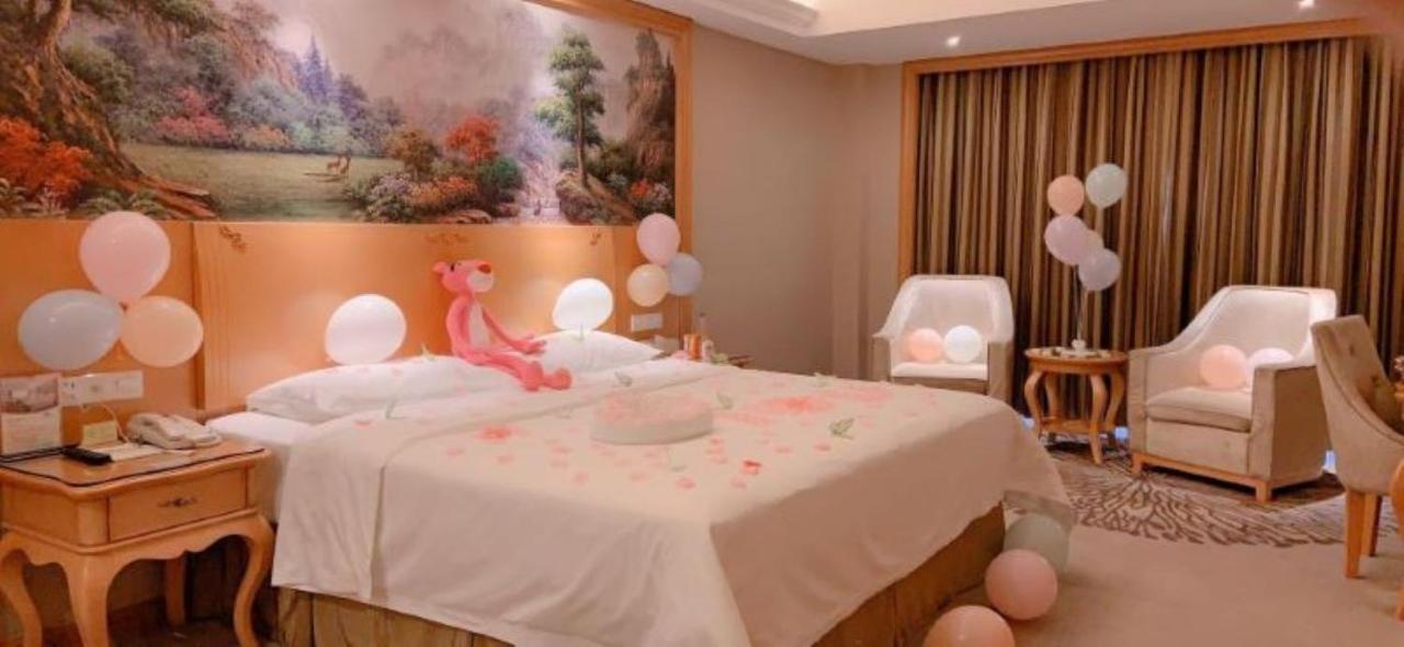 Vienna Hotel Foshan Airport エクステリア 写真